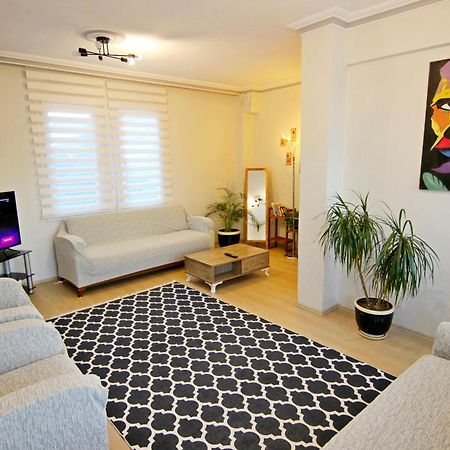 Central Spacious 2BR Apartment Fethiye Exterior foto
